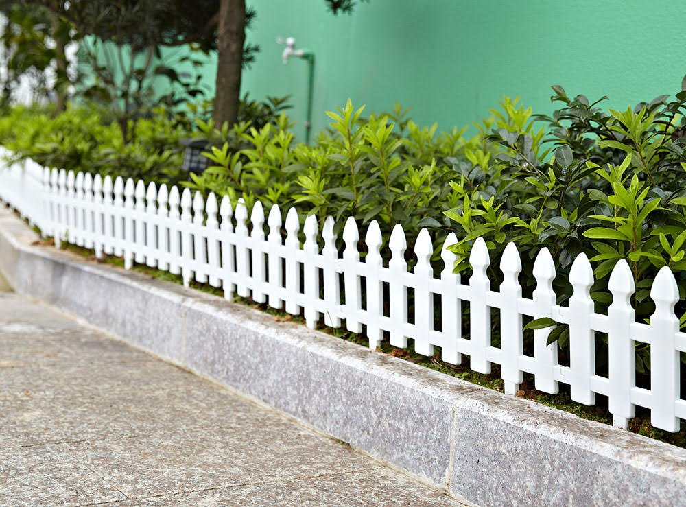 How to choose the perfect fence for your garden