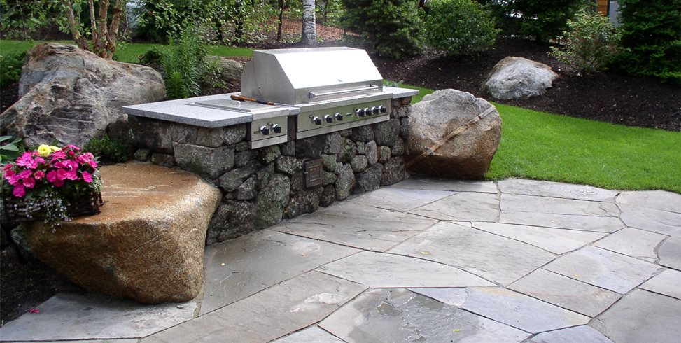 Considering Concrete for Your Outdoor Kitchen?